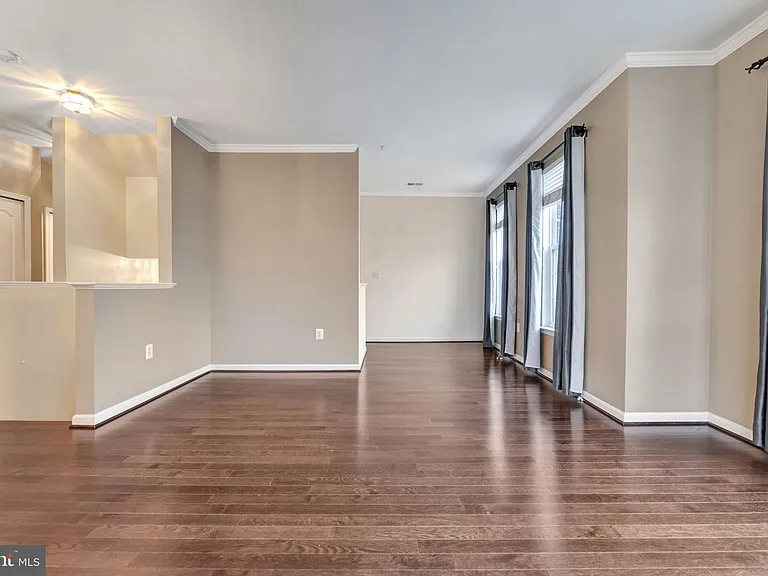 5502 Capital Gateway Dr #418 — Photo 10