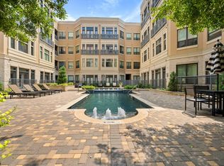 1901 Post Oak Blvd APT 402, Houston, TX 77056