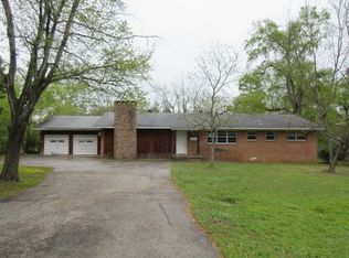 1204 Pine Bluff Dr, Longview, TX 75604