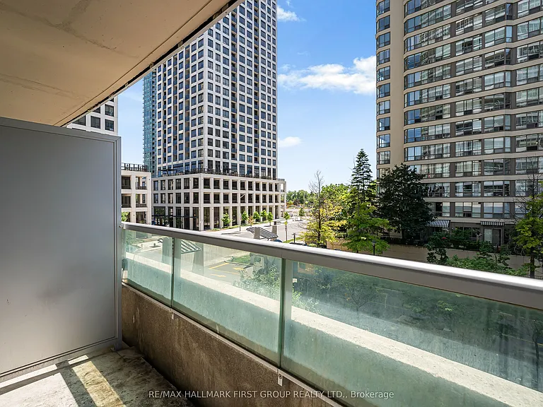 33 Elm Dr W #305 — Photo 16