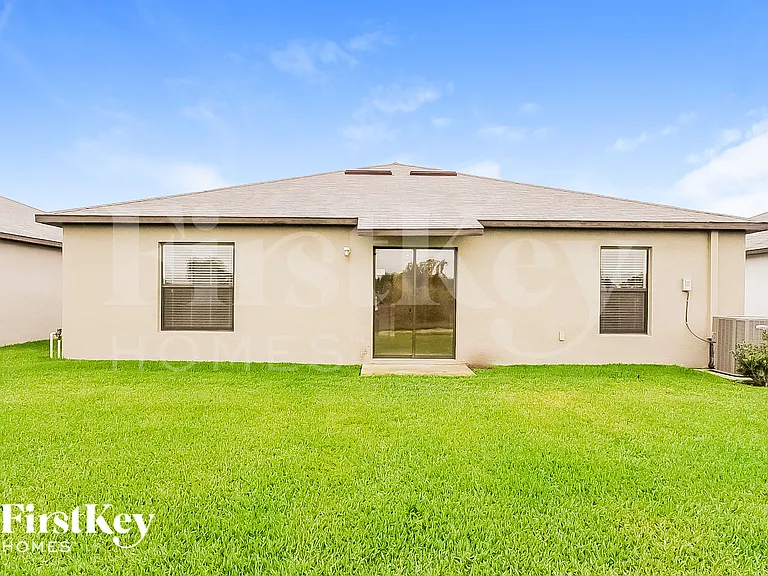 10104 Rose Petal Pl — Photo 16