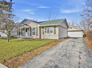 22106 E Churchill Dr, Richton Park, IL 60471