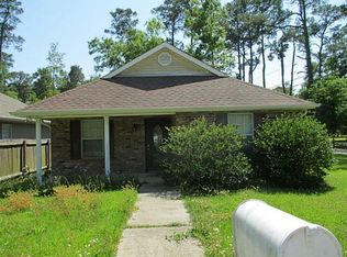 27148 Pichon Rd, Lacombe, LA 70445