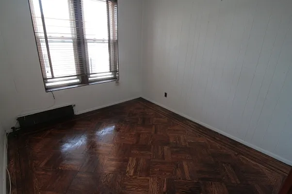 Rented by Horowitz Real Estate | media 15