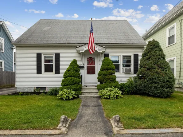 384 Bartlett Street, Manchester, NH 03102