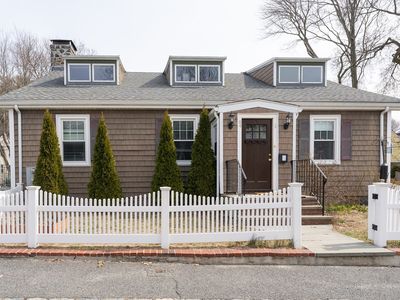 84 Bourne St #2, Jamaica Plain, MA, 02130