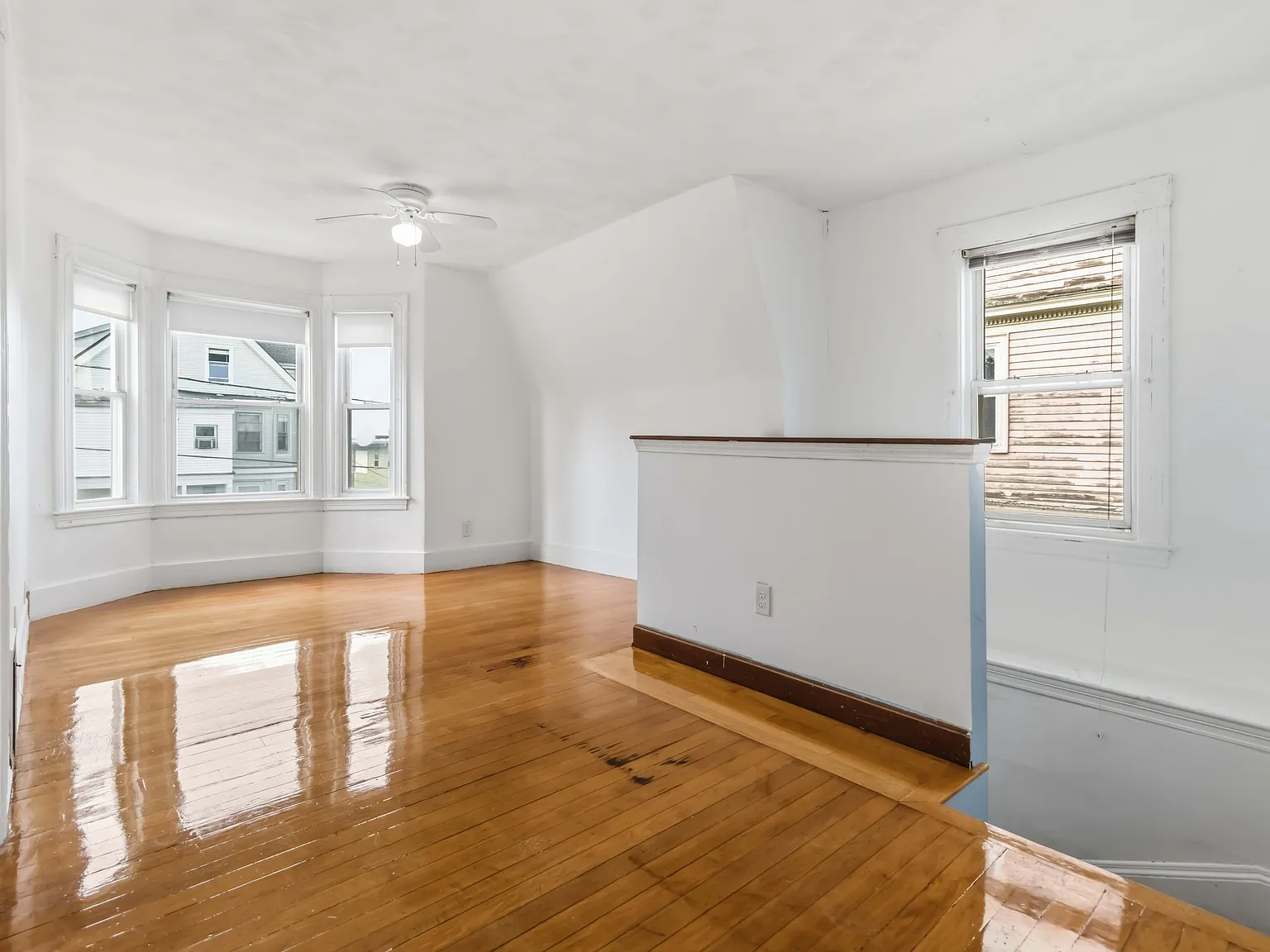 3 bed, 1562 sqft, $3,100 — Photo 4