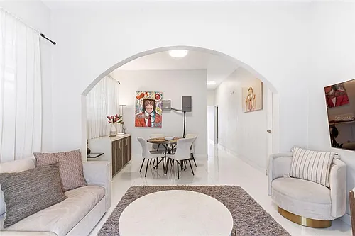 56 Calle F Rdg Photo 1