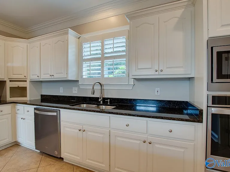 3017 Brunswick Cir SE — Photo 29