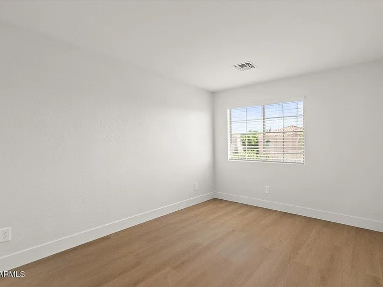 2289 W Hayden Peak Dr — Photo 25