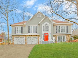 307 Clubhouse Ct NW, Kennesaw, GA