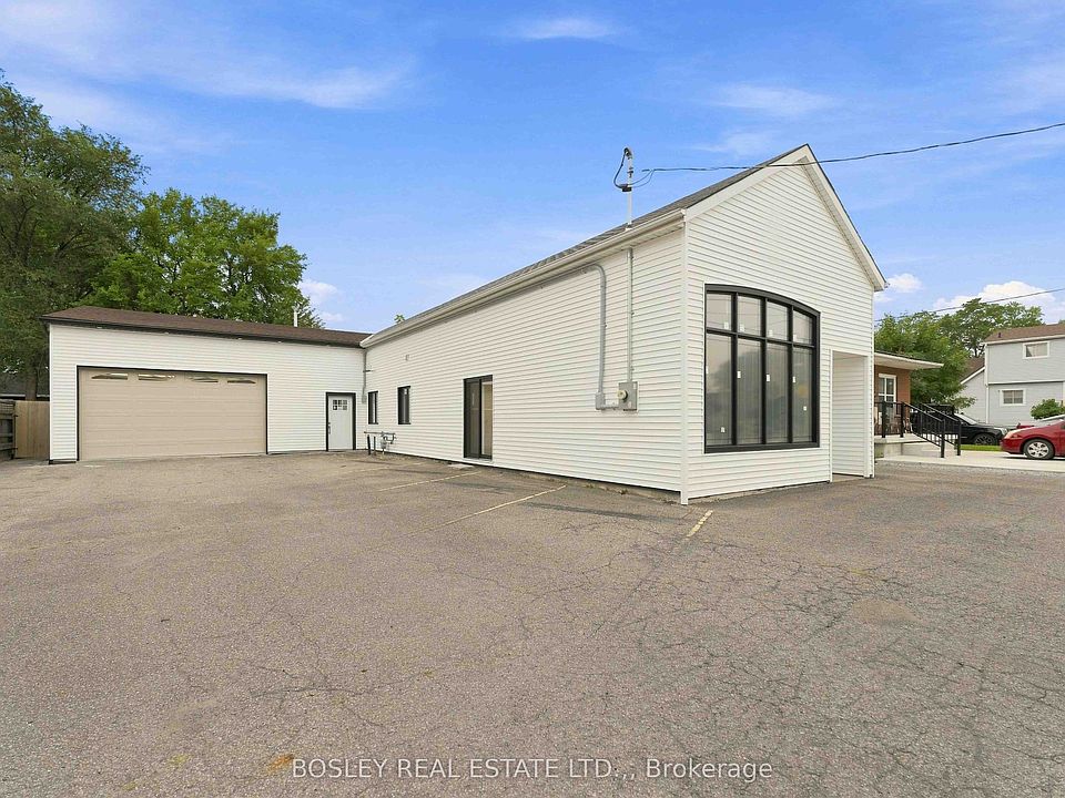 1st image of 114 Chetwood St