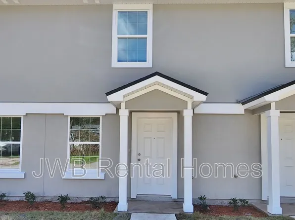 8495 McGirts Village Ln, Jacksonville, FL 32210