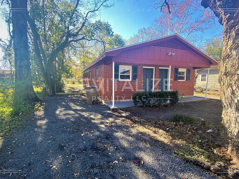 1505 Orange St #B — Photo 11