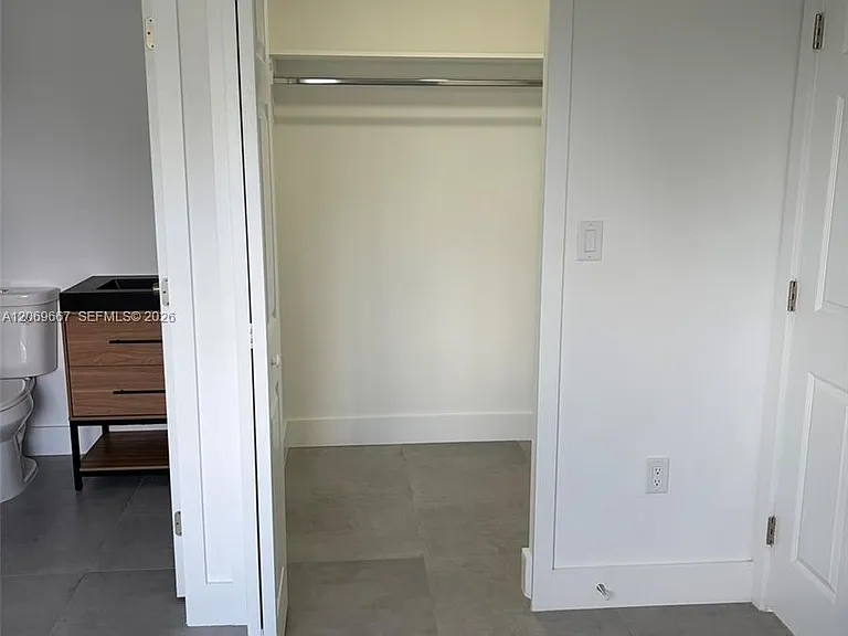 2420 NW 154th St — Photo 33