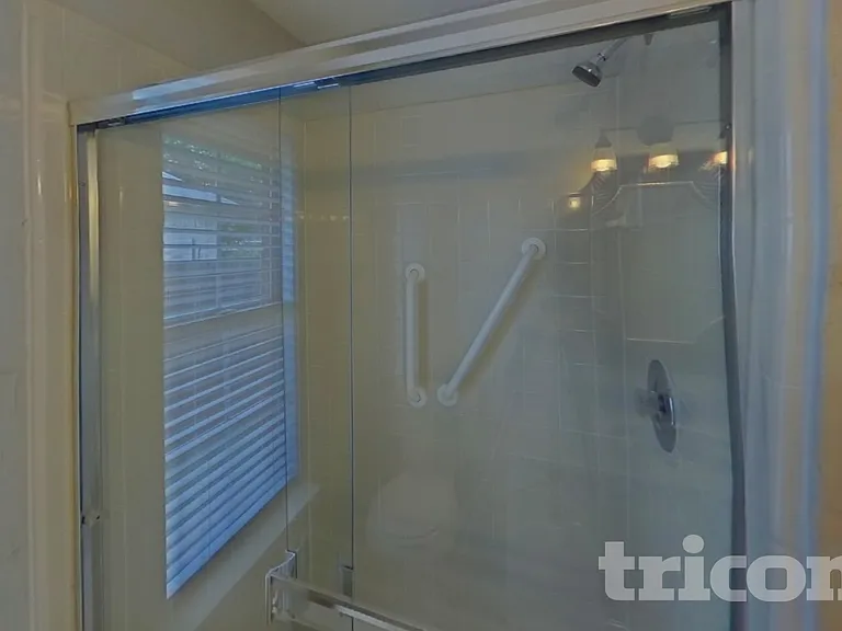 8021 Ashridge Rd — Photo 14
