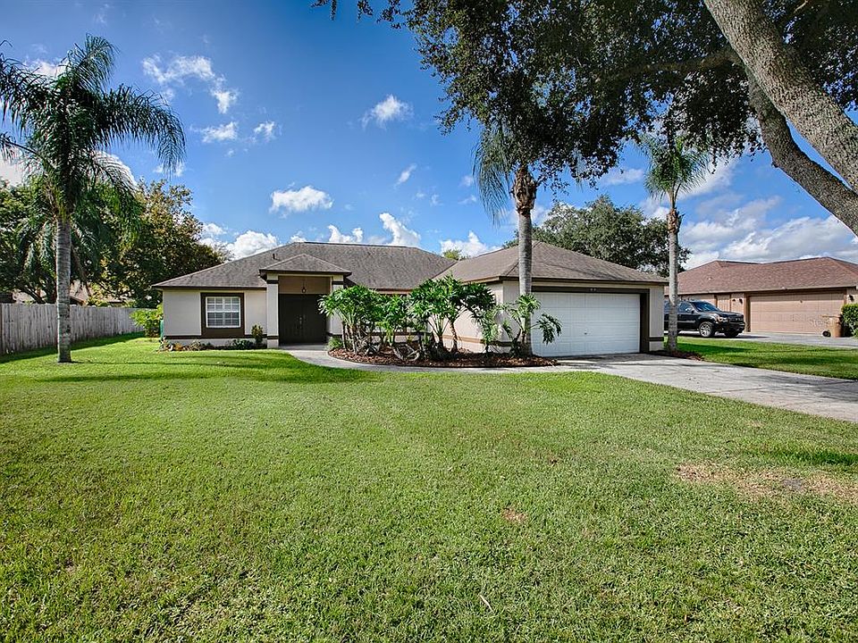 1st image of 10206 SUMMER ELM AVENUE
