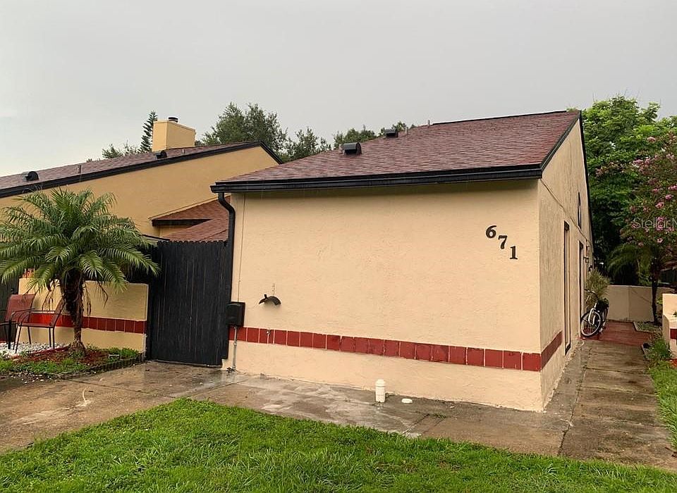 1st image of 671 Golden Sunshine Cir