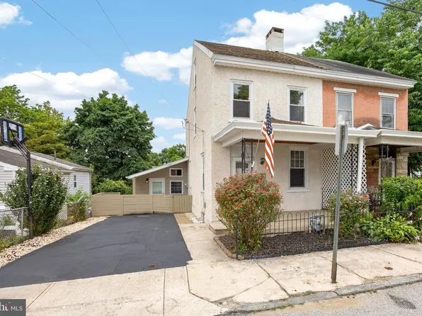 10 5th St, Upland, PA 19015