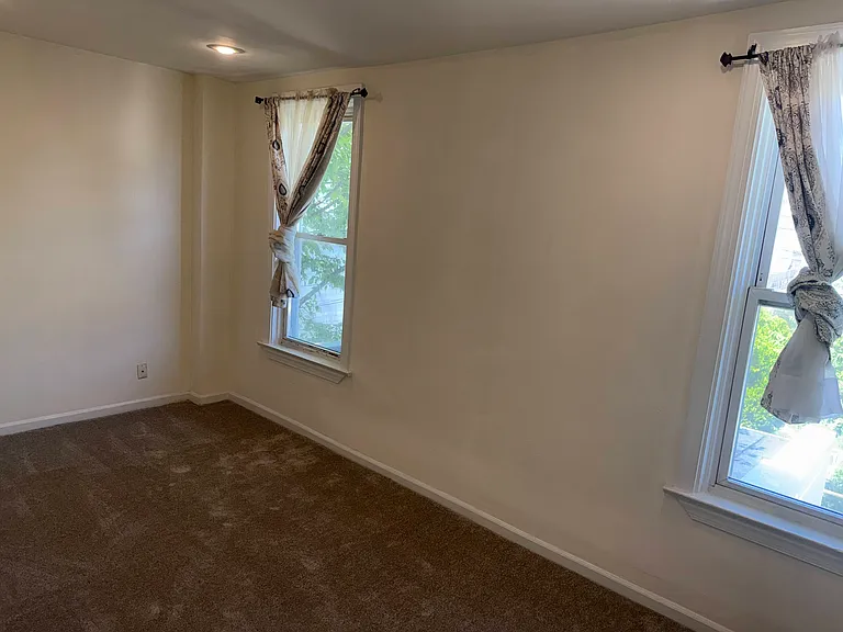 917 Hamilton St NW — Photo 13