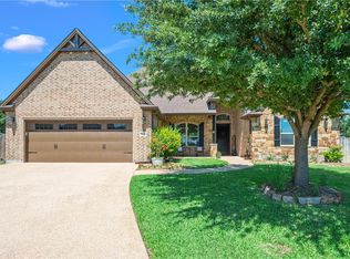 3301 Covington Ct, Bryan, TX 77808