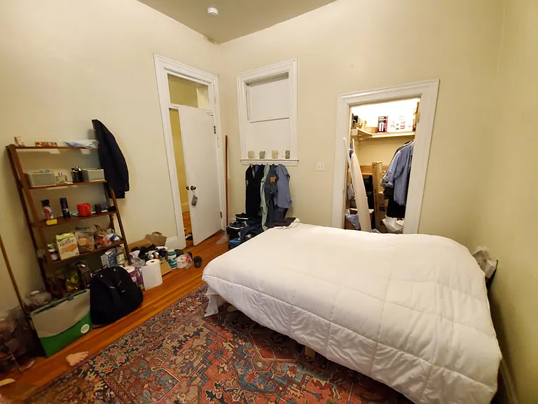 219 Harvard St #7 — Photo 11