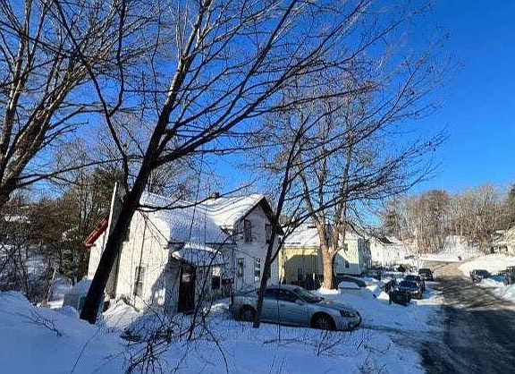 5th image of 28 Carpenter St