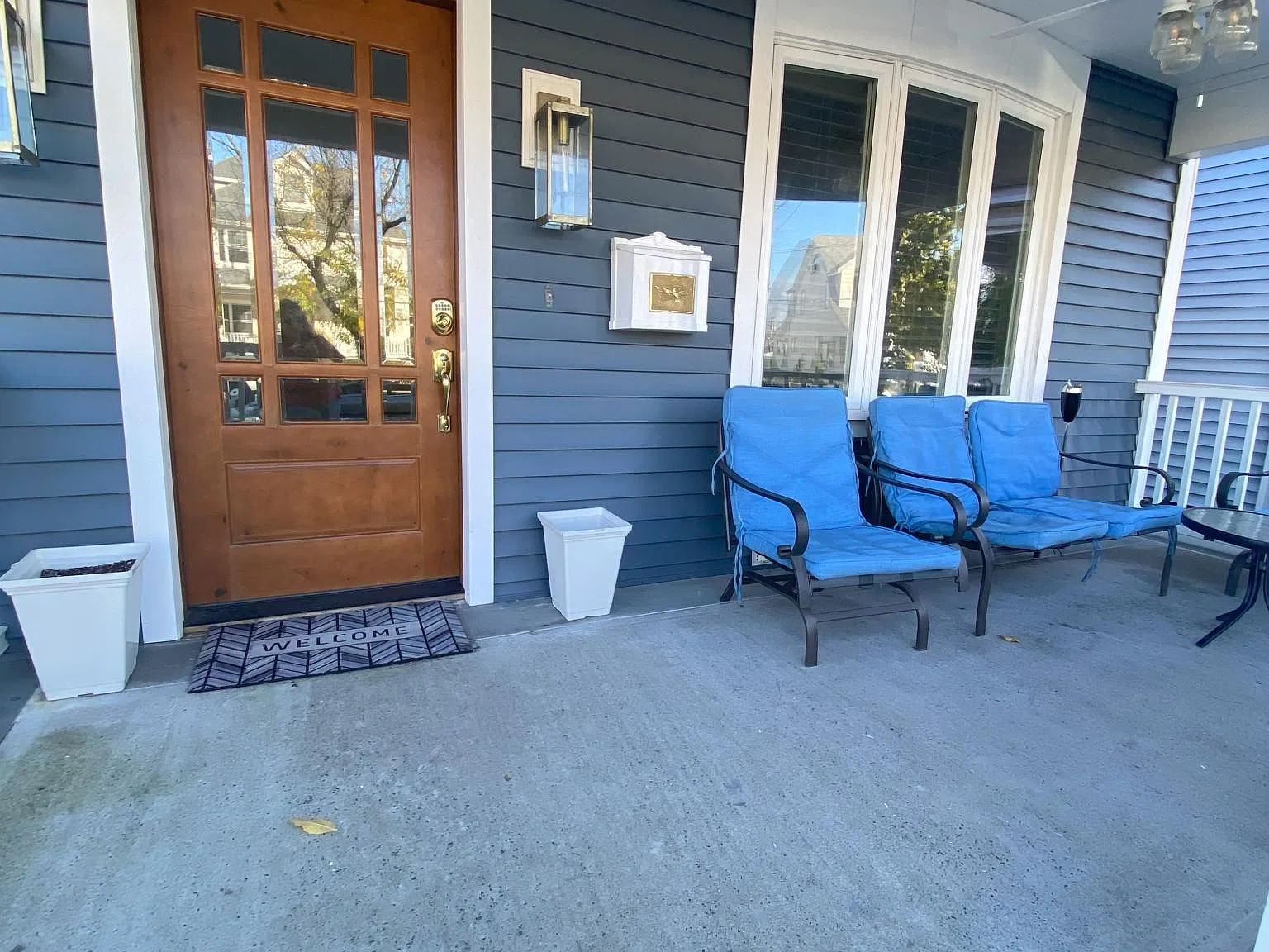617 Brinley Ave — Photo 2