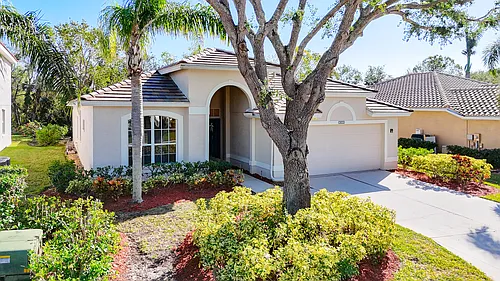 4874 Sabal Lake Cir Photo 1
