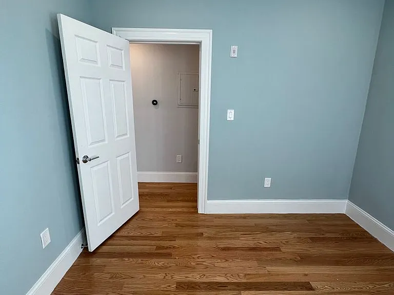 83 Winchester St #3C — Photo 6
