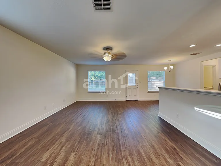 10815 Canter Spur — Photo 5