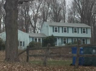 530 Gaylord Mountain Rd, Hamden, CT 06518