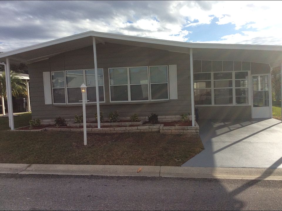 1st image of 131 Laurelcrest Cir