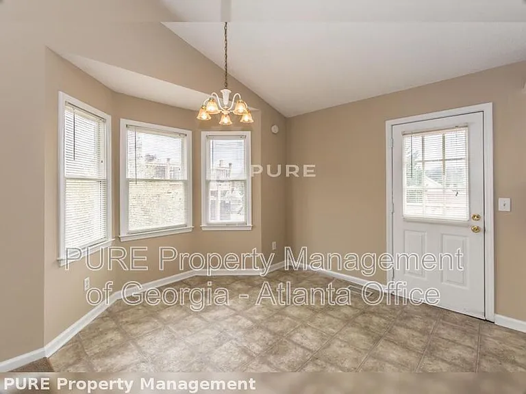 6 Cambridge Ct — Photo 18