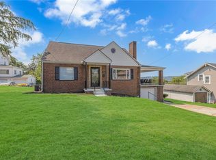 3806 Sunflower Rd, New Brighton, PA 15066