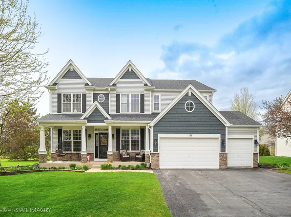 1286 Dorr Dr, Sugar Grove, IL 60554