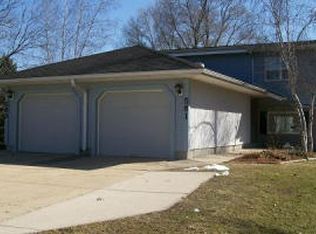 581 E Clay St, Whitewater, WI 53190