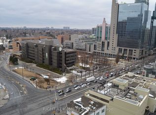 18 Hollywood Ave #PENTHOUSE 106, Toronto, ON M2N 6P5