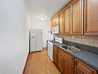 570 Ocean Parkway