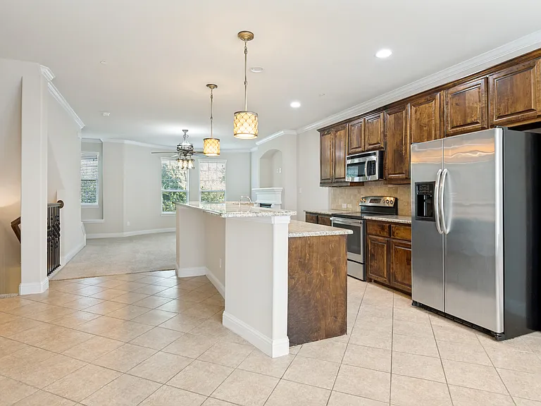 2500 Rockbrook Dr #82 — Photo 8
