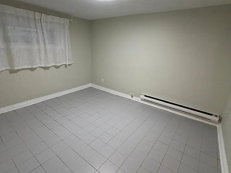 677 Durie St #3 — Photo 11