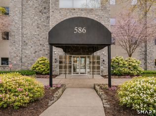 586 W Thames St #610, Norwich, CT 06360