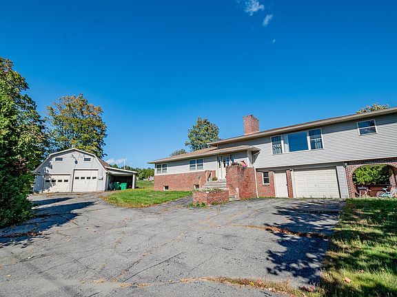 2nd image of 184 Main Road