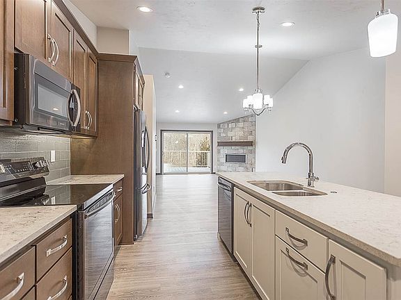 Abundant Cabinets & Pantry