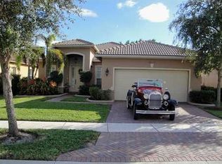 19486 S Whitewater Ave, Weston, FL 33332
