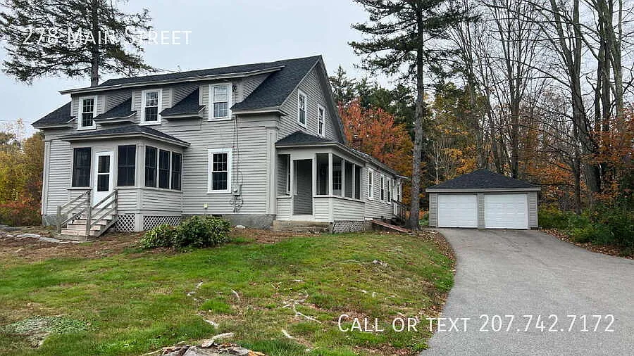 Student Housing -Large Newly Renovated Home-4-6 Bedrooms - Available for the 2026 -2027 school year — Photo 2
