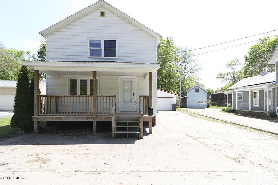 1st image of 419 W Allegan St