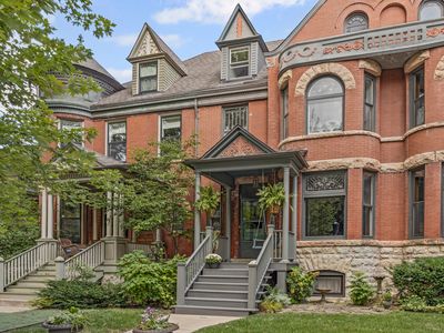 204 Forest Ave, Oak Park, IL, 60302