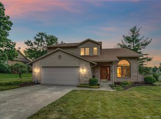 890 Cottonwood Creek Dr, Tipp City, OH 45371