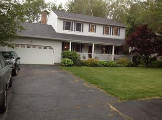 104 Winesap Rd, Pittsfield, MA 01201